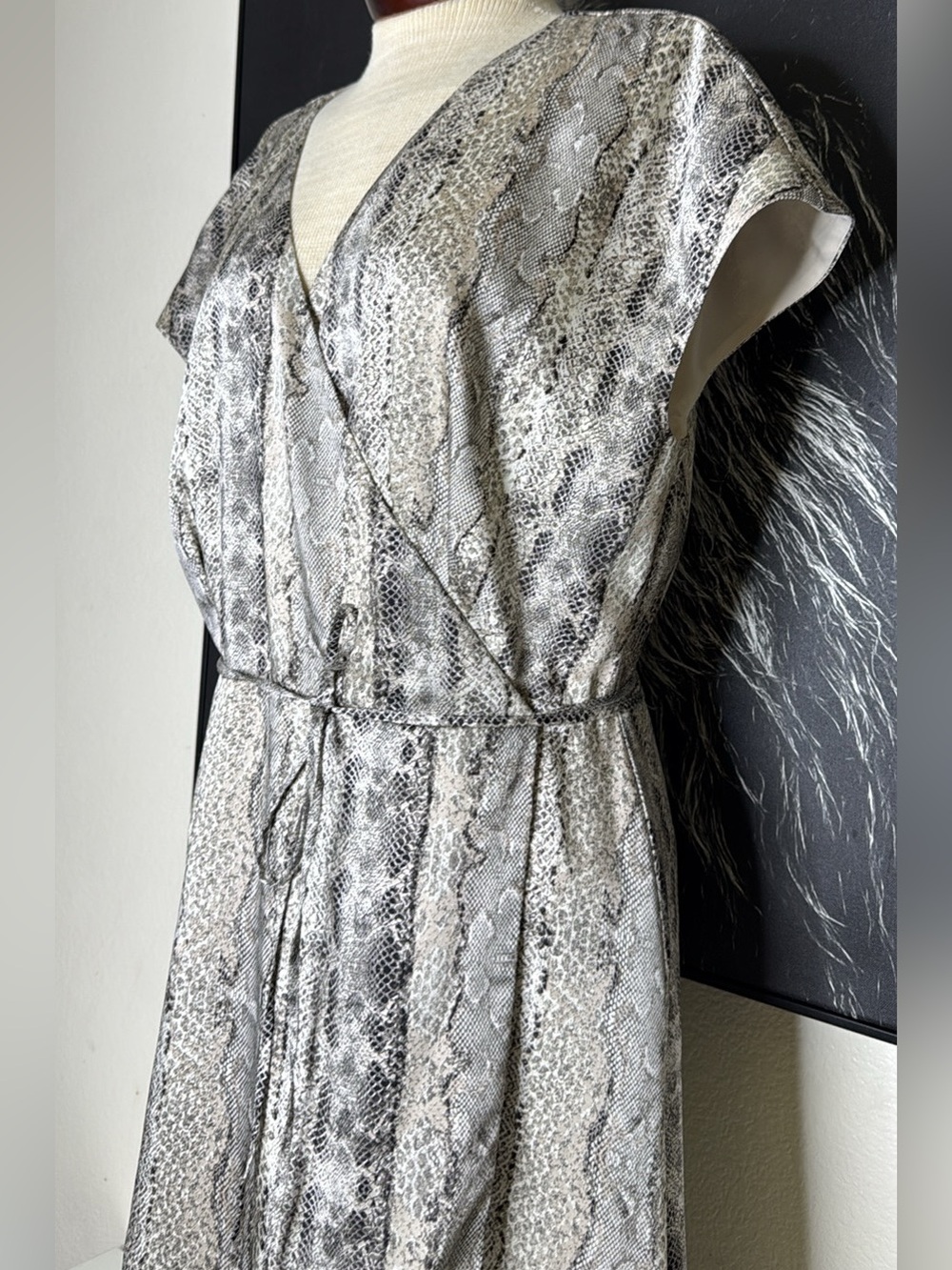 The Limited Snake Print Midi Wrap Dress Gray Cream Size 16 Plus Size Summer Cute